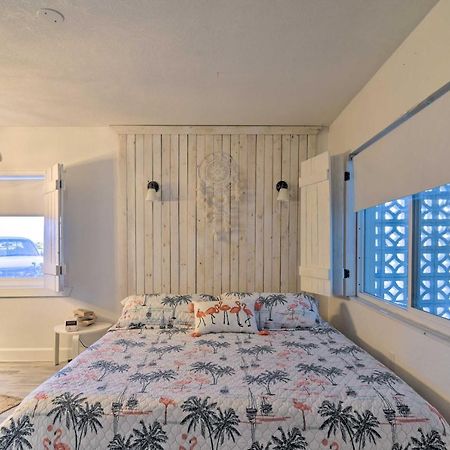 Idyllic Pass-A-Grille Studio - Walk To The Beach! St. Pete Beach Extérieur photo
